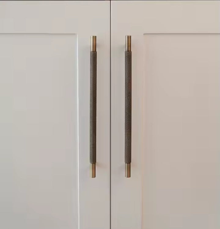 Santaya Antique Brass Cabinet Handles & T-bar Knobs